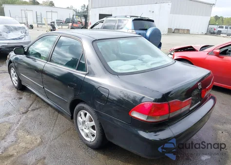 2002 Honda Accord 2.3 Se z USA, uszkodzony, nr VIN 1HGCG56762A011464